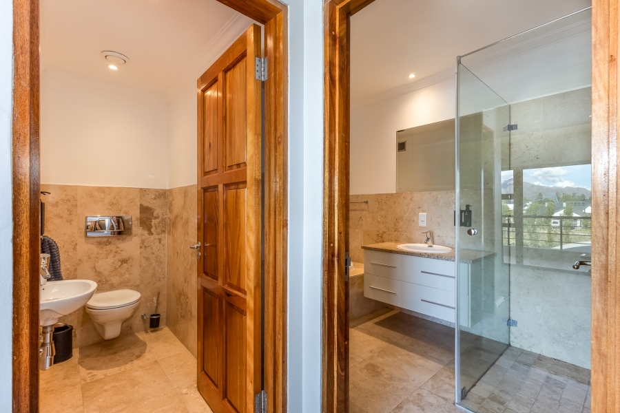 3 Bedroom Property for Sale in Pearl Valley at Val de Vie Western Cape